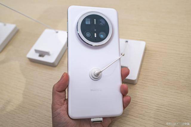 ro 5G支持疑问解析及背后技术考量CQ9电子最新网站华为Mate50P(图1)